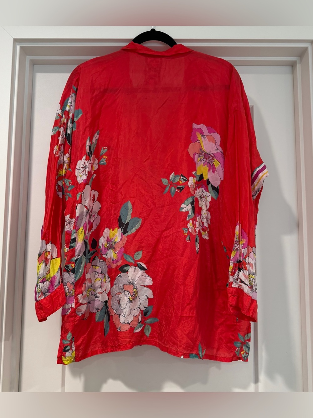 Johnny Was Silk Woven Red Floral Collared Button-Up Blouse 3/4 Sleeve L - Picture 9 of 10